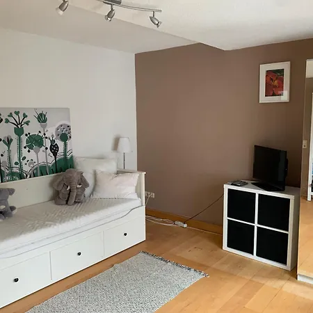 Gemuetliches Haus Mit Garten  *