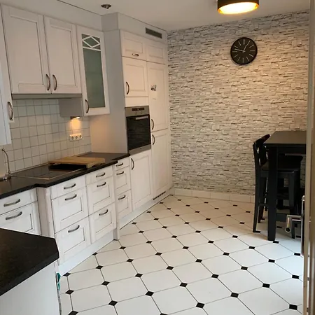 Gemuetliches Haus Mit Garten 